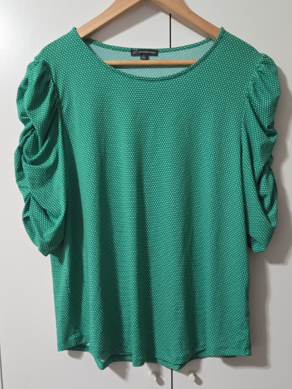 Adrianna Papell Green Polka Dot Puff Sleeve Blouse